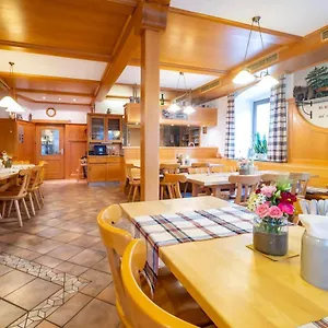 Gasthof Geier, Worth an der Donau